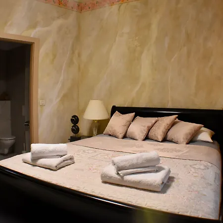 Pietra Rossa 4* Split