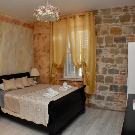 Hotel Pietra Rossa Split