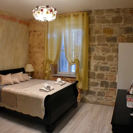 Szálloda Pietra Rossa 4*