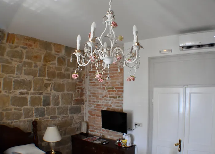 Hotel Pietra Rossa 4*