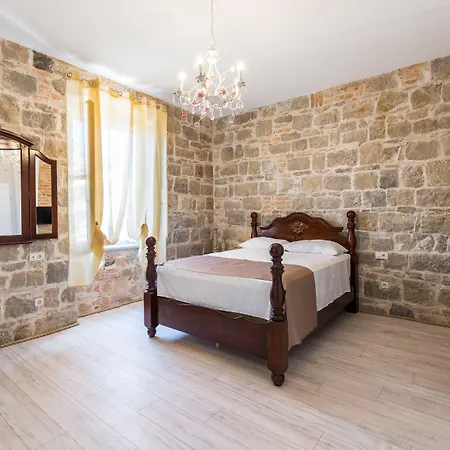 Pietra Rossa ホテル