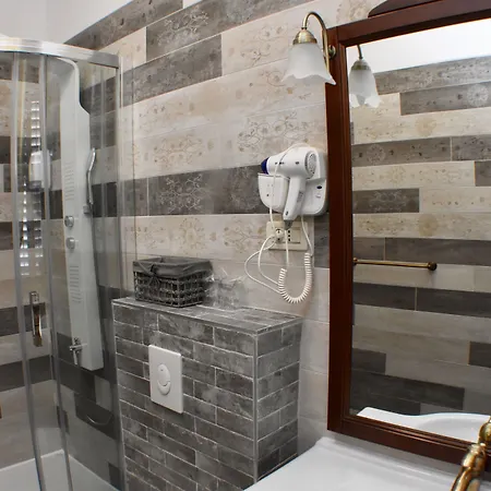 Pietra Rossa ホテル スプリト