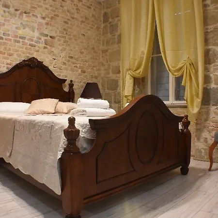 Pietra Rossa Otel 4*